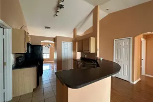 613 NW 7th Ave, Cape Coral, FL 33993 - Photo 11