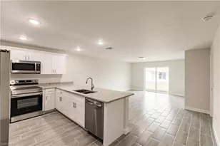 327/329 Bell Blvd S, Lehigh Acres, FL 33974 - Photo 5
