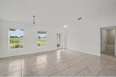 934 NW 7th Ave, Cape Coral, FL 33993 - Photo 5