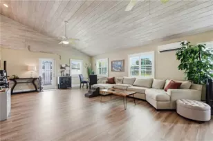 1028 Edgemere Dr, Fort Myers, FL 33919 - Photo 25