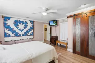 1028 Edgemere Dr, Fort Myers, FL 33919 - Photo 15