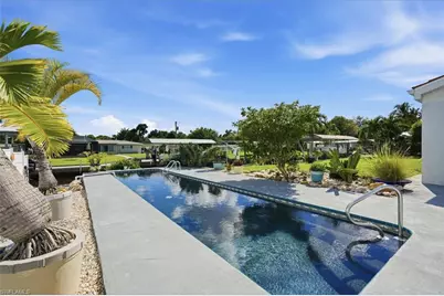 1028 Edgemere Dr, Fort Myers, FL 33919 - Photo 33