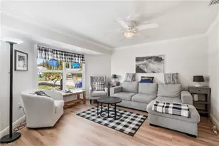 1028 Edgemere Dr, Fort Myers, FL 33919 - Photo 7
