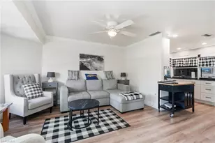 1028 Edgemere Dr, Fort Myers, FL 33919 - Photo 5