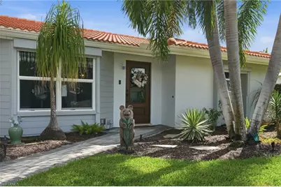 1028 Edgemere Dr, Fort Myers, FL 33919 - Photo 3