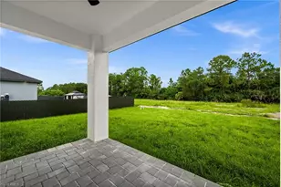 923 Bolivia Dr, Lehigh Acres, FL 33974 - Photo 35