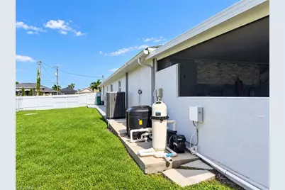 452 SW 19th Ave, Cape Coral, FL 33991 - Photo 33