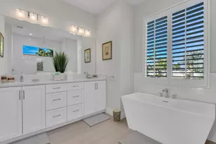 912 SW 4th Pl, Cape Coral, FL 33991 - Photo 13