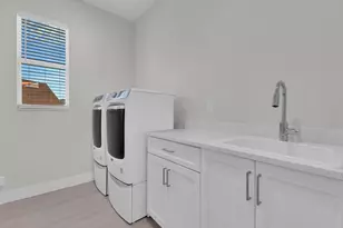 912 SW 4th Pl, Cape Coral, FL 33991 - Photo 19