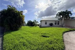 17721 Broadway Ave, Fort Myers Beach, FL 33931 - Photo 41