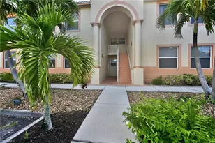 15441 Bellamar Cir, Fort Myers, FL 33908 - Photo 3