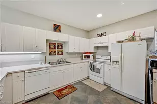 15441 Bellamar Cir, Fort Myers, FL 33908 - Photo 37