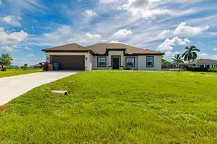 1029 NW 34th Ave, Cape Coral, FL 33993 - Photo 3