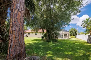23362 Freeport Ave, Port Charlotte, FL 33954 - Photo 29