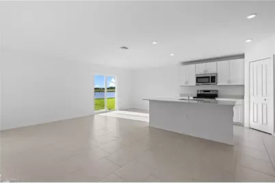 19770 Lavender Field Ct, Lehigh Acres, FL 33974 - Photo 5