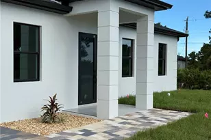 824 Dawhert Ave S, Lehigh Acres, FL 33974 - Photo 5
