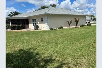 7084 E Brandywine Cir, Fort Myers, FL 33919 - Photo 27