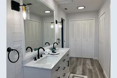 7084 E Brandywine Cir, Fort Myers, FL 33919 - Photo 17