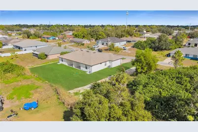 4744 27th St SW, Lehigh Acres, FL 33973 - Photo 3