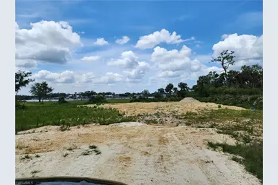 13746 Duke Hwy, Alva, FL 33920 - Photo 3