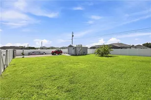 630 NW 26th St, Cape Coral, FL 33993 - Photo 43