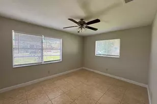 1108 SE 23rd Terrace, Cape Coral, FL 33990 - Photo 7