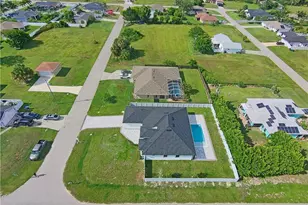 2415 NE 22nd Pl, Cape Coral, FL 33909 - Photo 47