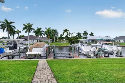 4041 SE 11th Pl #207, Cape Coral, FL 33904 - Photo 33