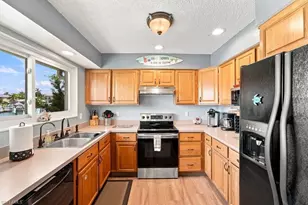 1403 SW 49th St, Cape Coral, FL 33914 - Photo 7