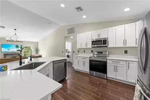137 Napier Ave S, Lehigh Acres, FL 33974 - Photo 23