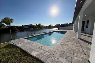 112 NE 6th St, Cape Coral, FL 33909 - Photo 29