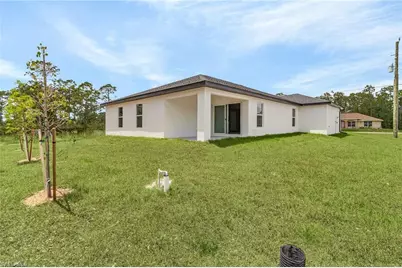 337 Woodburn Dr, Lehigh Acres, FL 33972 - Photo 21