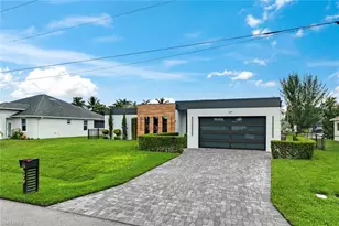 129 SE 16th St, Cape Coral, FL 33990 - Photo 5