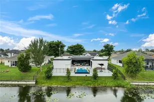 129 SE 16th St, Cape Coral, FL 33990 - Photo 37