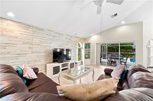 2138 SE 5th Pl, Cape Coral, FL 33990 - Photo 15