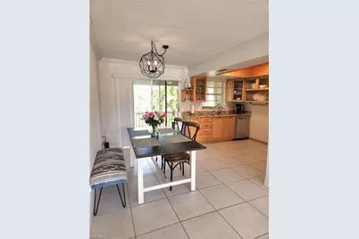 1337 Center Ln, Naples, FL 34110 - Photo 5