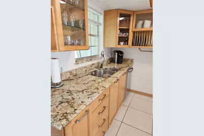 1337 Center Ln, Naples, FL 34110 - Photo 7