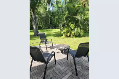 1337 Center Ln, Naples, FL 34110 - Photo 27