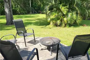 1337 Center Ln, Naples, FL 34110 - Photo 27