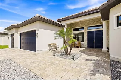 1909 SW 45th St, Cape Coral, FL 33914 - Photo 15