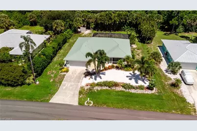 7660 Grande Pine Rd, Bokeelia, FL 33922 - Photo 3