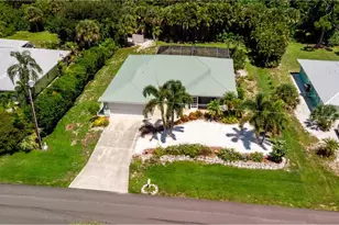 7660 Grande Pine Rd, Bokeelia, FL 33922 - Photo 3