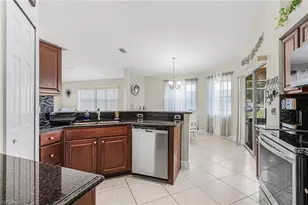 3415 SW 12th Ave, Cape Coral, FL 33914 - Photo 9