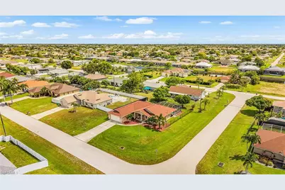 3415 SW 12th Ave, Cape Coral, FL 33914 - Photo 25