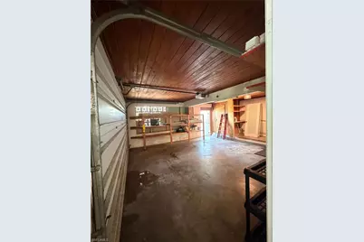 10621 McGregor Blvd, Fort Myers, FL 33919 - Photo 33