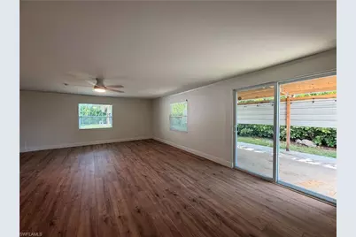10621 McGregor Blvd, Fort Myers, FL 33919 - Photo 27