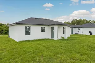 2700 11th St SW, Lehigh Acres, FL 33976 - Photo 27
