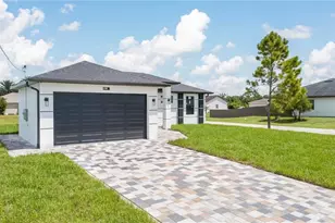 2700 11th St SW, Lehigh Acres, FL 33976 - Photo 25