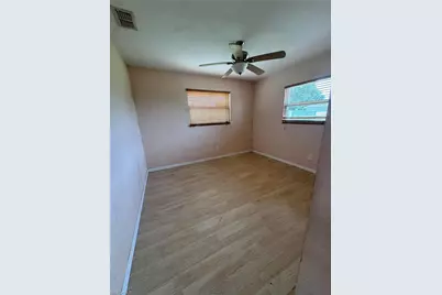 2935 Winona Dr, North Fort Myers, FL 33917 - Photo 11