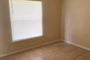 4639 28th St SW, Lehigh Acres, FL 33973 - Photo 5